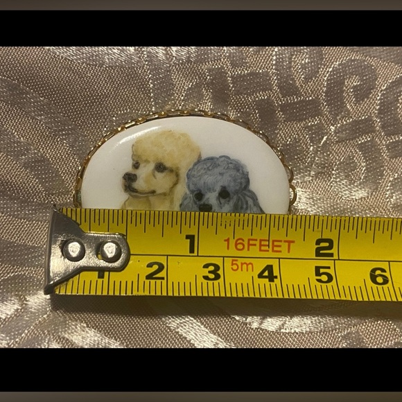 Vintage Sehlet 1974 Poodle Brooch #7567 - Picture 3 of 4